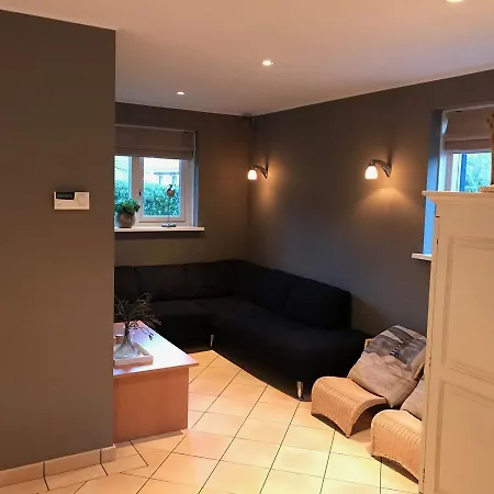 Cozy Villa In De Koog Amidst The Forest *